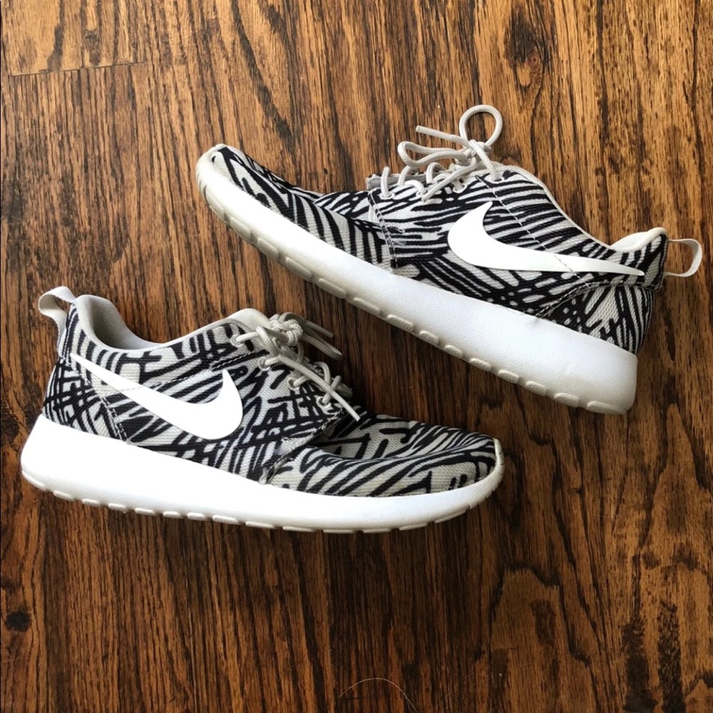 Nike Roshes